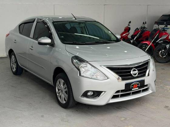 NISSAN VERSA 1.0 12V FLEX 4P MANUAL NISSAN VERSA 1.0 12V FLEX 4P MANUAL